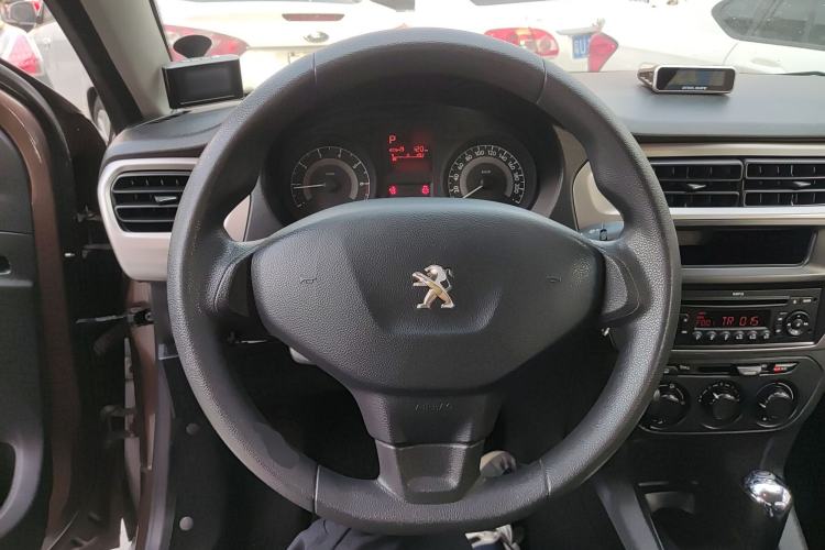 Used Peugeot 301 2014 1.6L Automatic Comfort Edition Steering Wheel