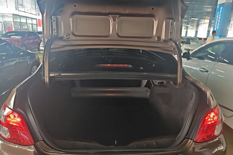 Used Peugeot 301 2014 1.6L Automatic Comfort Edition Trunk