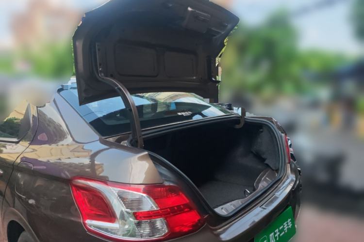 Used Peugeot 301 2014 1.6L Manual Comfort Edition Trunk