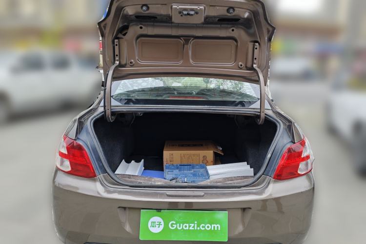 Used Peugeot 301 2014 1.6L Manual Comfort Edition Trunk