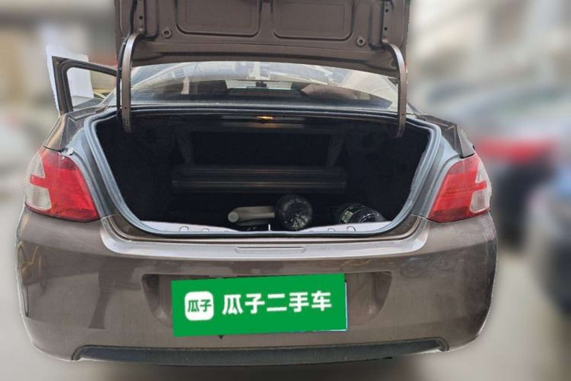 Used Peugeot 301 2014 1.6L Manual Comfort Edition Trunk