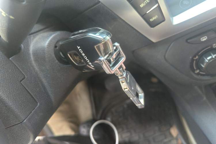 Used Peugeot 301 2014 1.6L Automatic Comfort Edition Vehicle Key