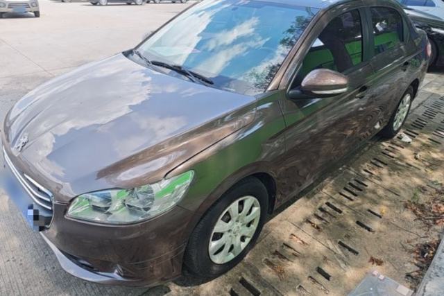 Used Peugeot 301 2014 1.6L Manual Comfort Edition