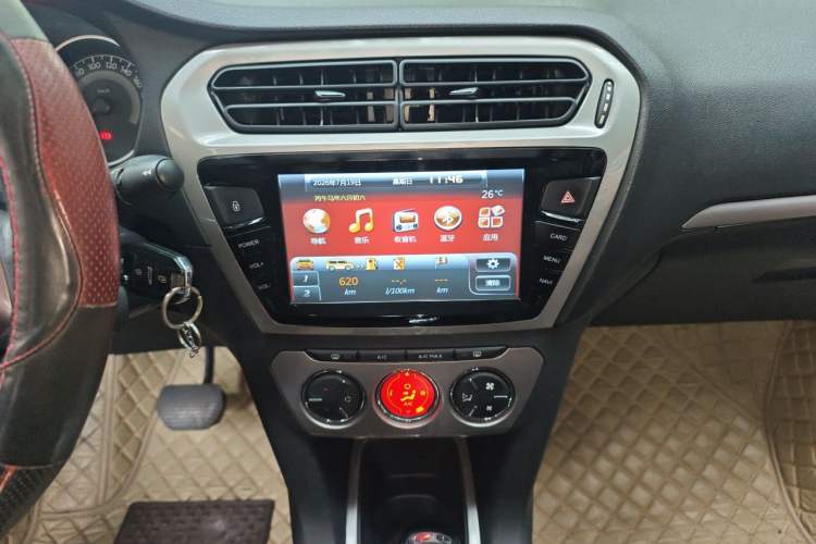 Used Peugeot 301 2014 1.6L Automatic Luxury Edition Audio And AC Panel