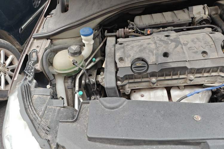 Used Peugeot 301 2014 1.6L Automatic Comfort Edition Engine Bay Right