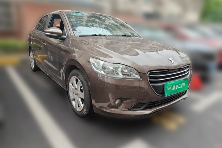 Used Peugeot 301 2014 1.6L Automatic Comfort Edition Front Right 45 Deg