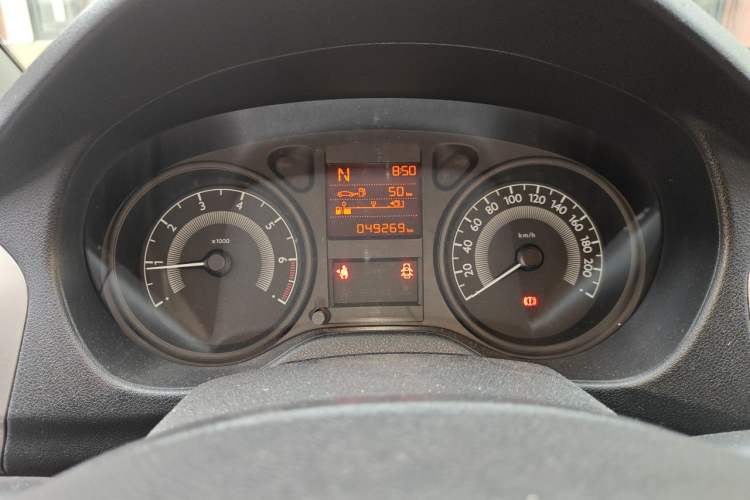 Used Peugeot 301 2014 1.6L Automatic Comfort Edition Instrument Cluster