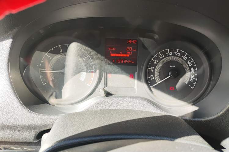 Used Peugeot 301 2014 1.6L Manual Comfort Edition Instrument Cluster
