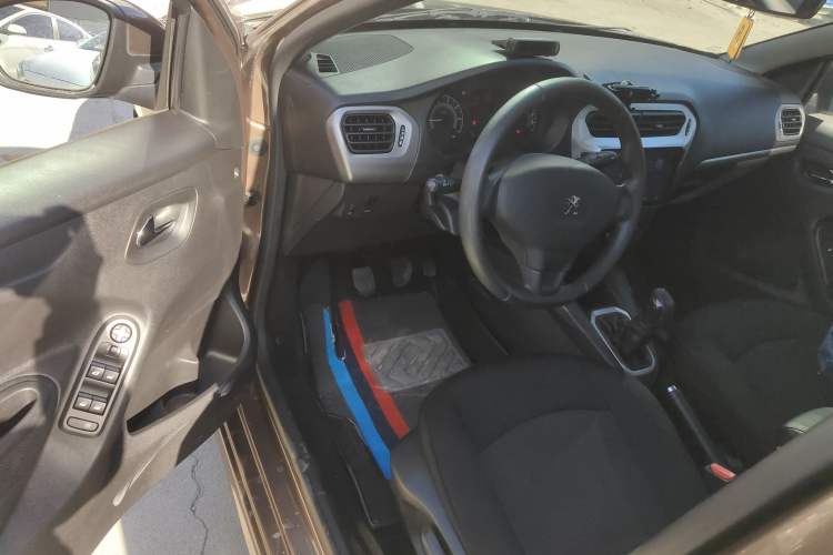 Used Peugeot 301 2014 1.6L Manual Comfort Edition Interior 3