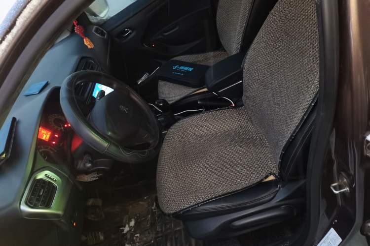 Used Peugeot 301 2014 1.6L Manual Comfort Edition Left Front Seat