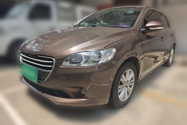 Ojetý Peugeot 301 2014 1.6L Manual Comfort Edition