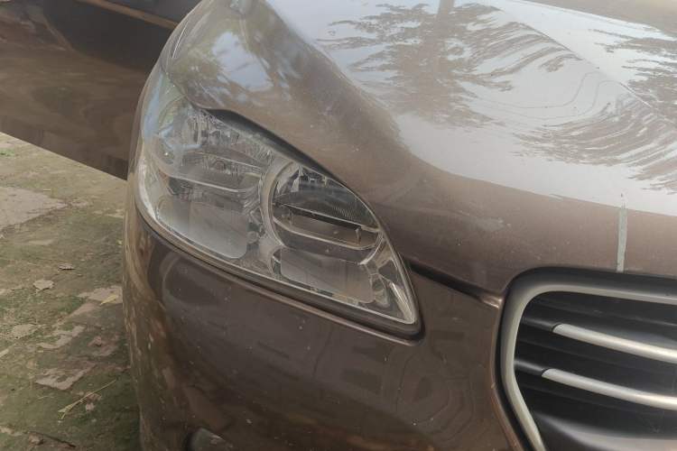 Used Peugeot 301 2014 1.6L Manual Comfort Edition Right Front Headlight