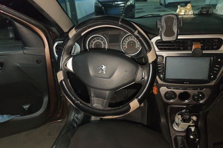 Used Peugeot 301 2014 1.6L Manual Luxury Edition Steering Wheel