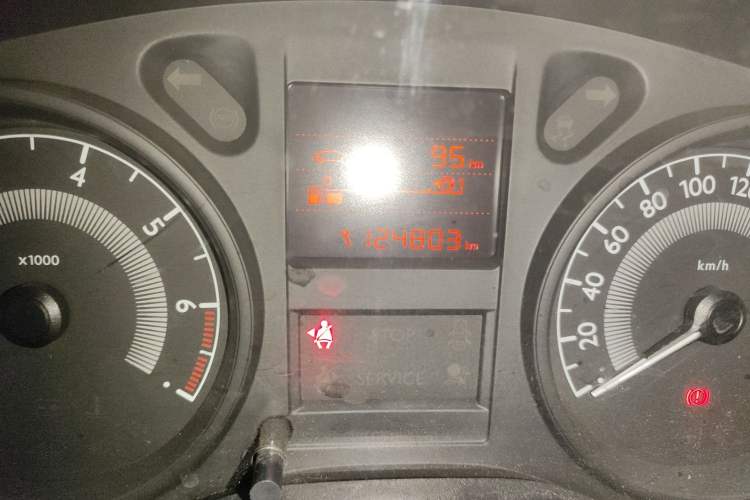 Used Peugeot 301 2014 1.6L Manual Comfort Edition Odometer Close Up