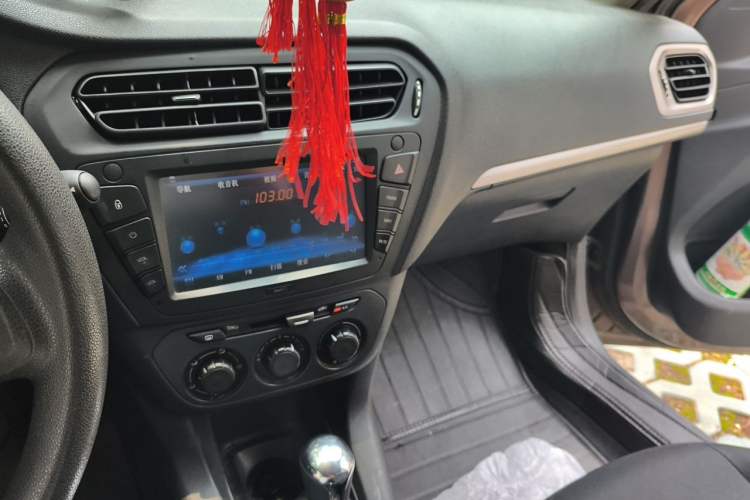 Used Peugeot 301 2014 1.6L Automatic Comfort Edition Audio And AC Panel