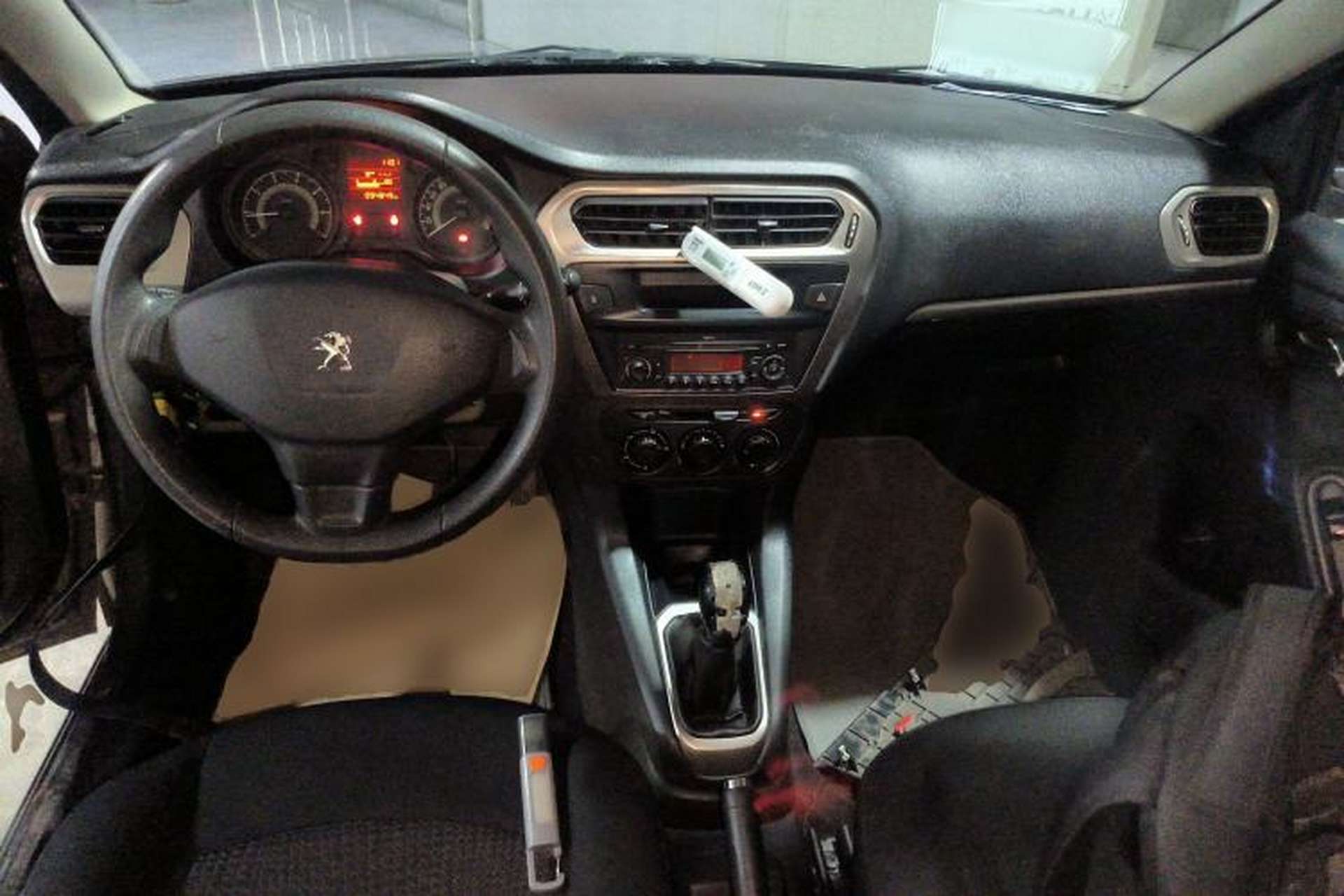 Used Peugeot 301 2014 1.6L Manual Comfort Edition Center Console