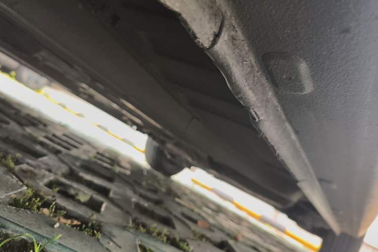Used Peugeot 301 2014 1.6L Automatic Comfort Edition Chassis Front Left