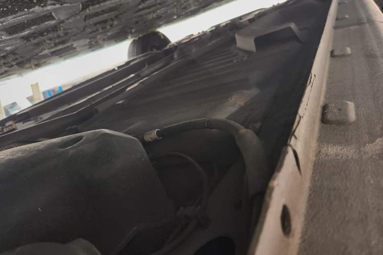 Used Peugeot 301 2014 1.6L Automatic Comfort Edition Chassis Rear Left