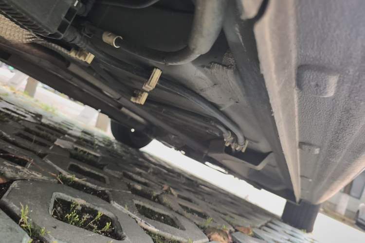 Used Peugeot 301 2014 1.6L Automatic Comfort Edition Chassis Rear Right