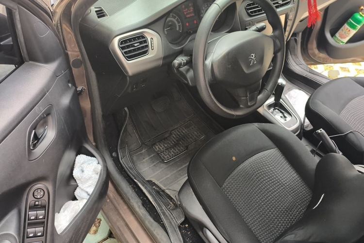 Used Peugeot 301 2014 1.6L Automatic Comfort Edition Driver Seat