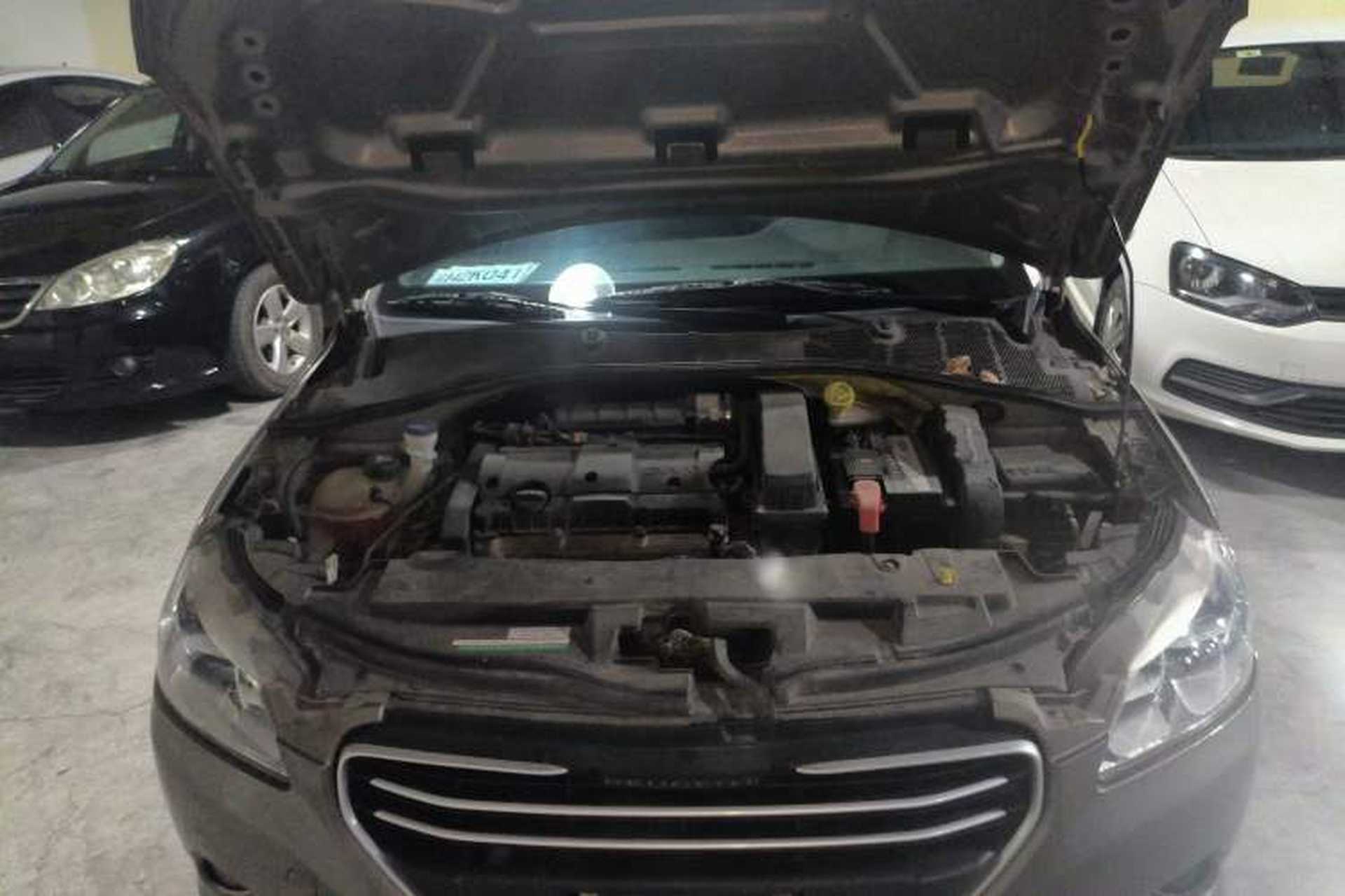 Used Peugeot 301 2014 1.6L Manual Comfort Edition Engine Bay