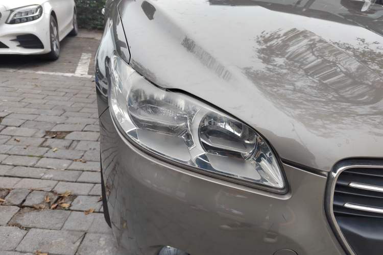 Used Peugeot 301 2014 1.6L Automatic Luxury Edition Exterior 6