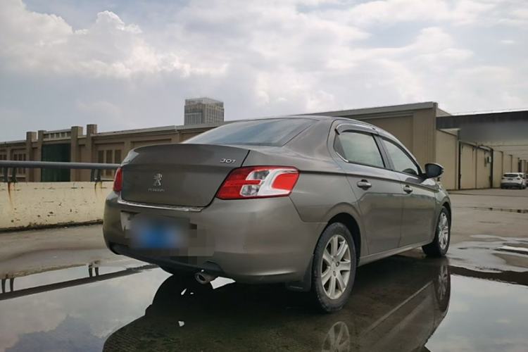 Used Peugeot 301 2014 1.6L Automatic Prestige Edition Exterior 7