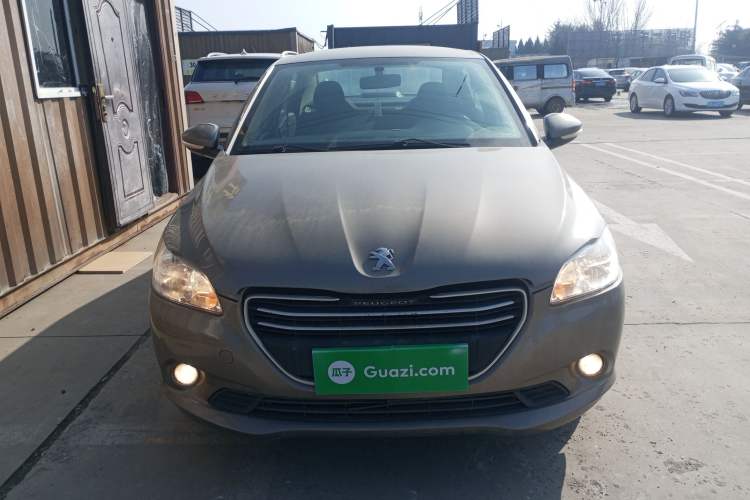 Used Peugeot 301 2014 1.6L Manual Comfort Edition Front