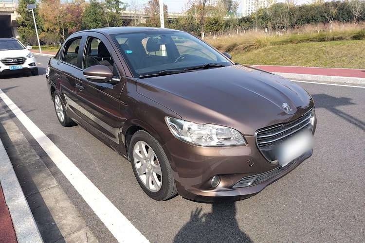Used Peugeot 301 2014 1.6L Automatic Prestige Edition Front Right 45 Deg