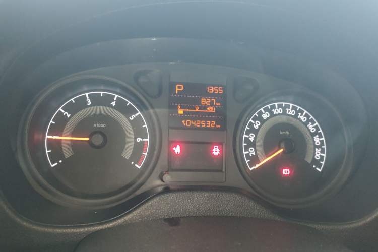Used Peugeot 301 2014 1.6L Automatic Comfort Edition Instrument Cluster