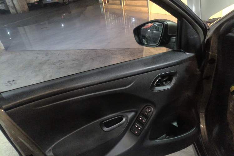 Used Peugeot 301 2014 1.6L Manual Comfort Edition Left Front Door Interior