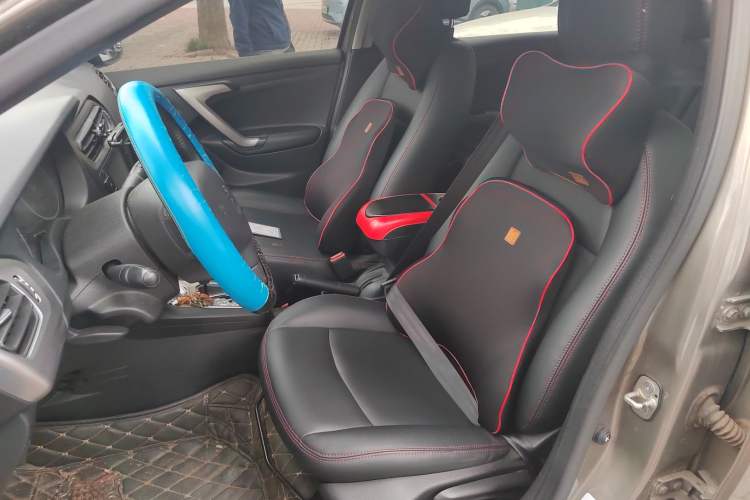 Used Peugeot 301 2014 1.6L Automatic Luxury Edition Left Front Seat