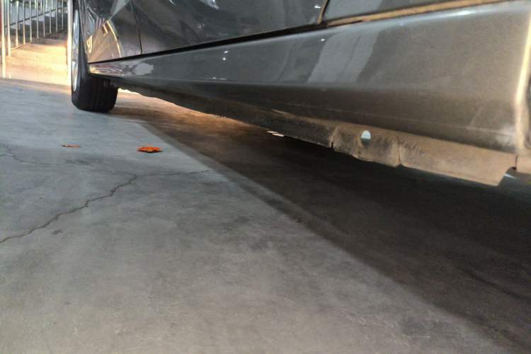 Used Peugeot 301 2014 1.6L Manual Comfort Edition Left Side Sill