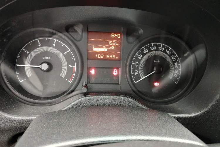 Used Peugeot 301 2014 1.6L Manual Comfort Edition Odometer Close Up