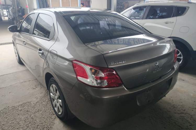 Used Peugeot 301 2014 1.6L Automatic Comfort Edition Rear Left 45 Deg