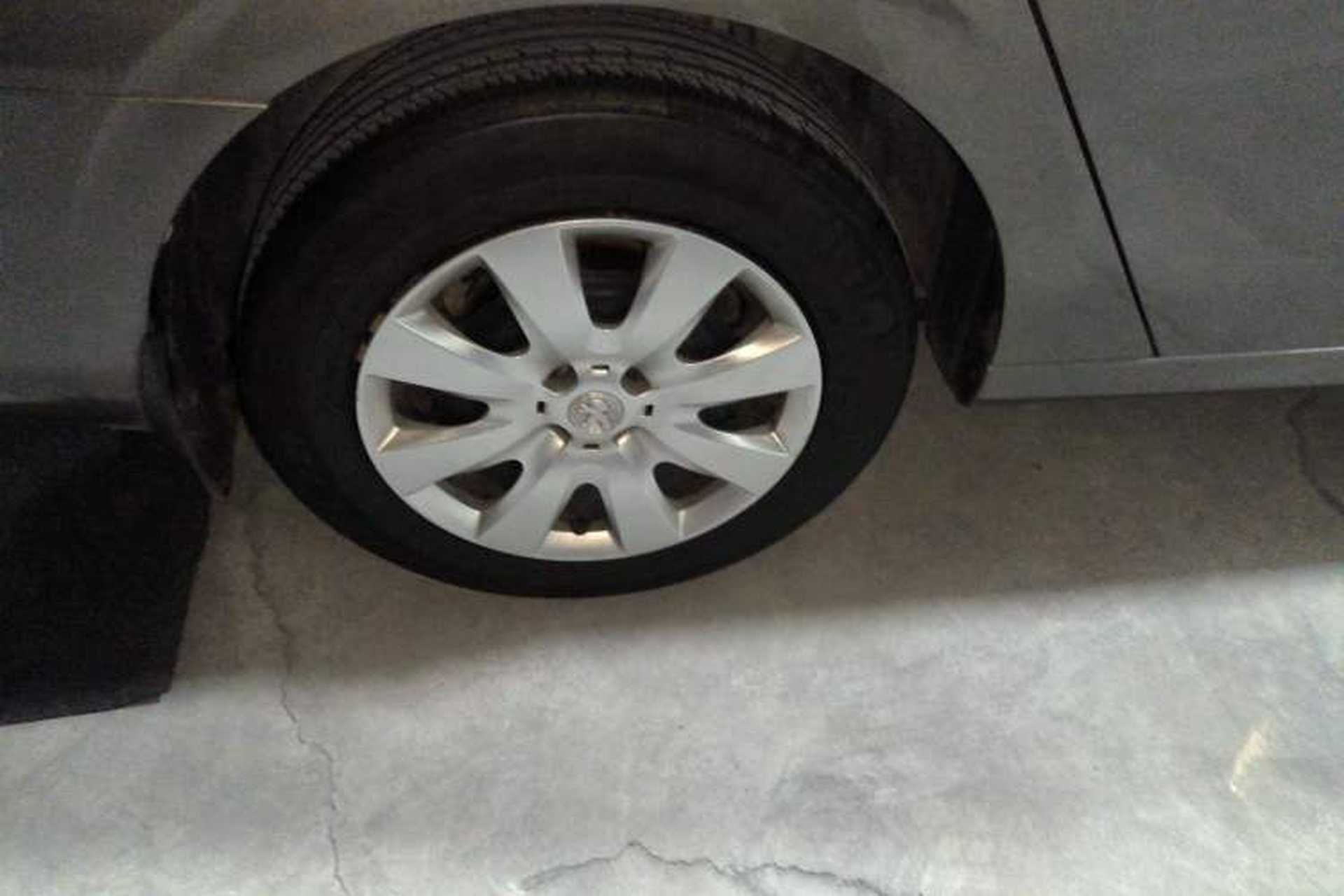 Used Peugeot 301 2014 1.6L Manual Comfort Edition Right Rear Wheel Hub