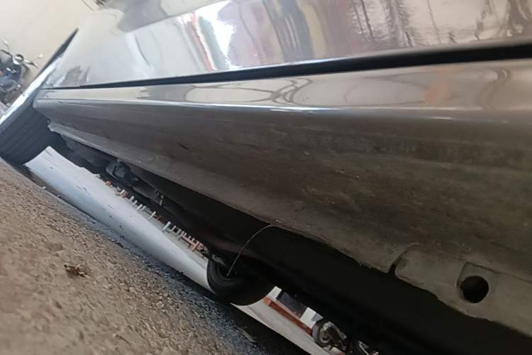 Used Peugeot 301 2014 1.6L Automatic Comfort Edition Right Side Sill