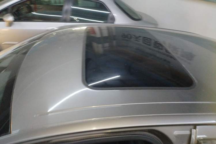 Used Peugeot 301 2014 1.6L Automatic Prestige Edition Roof