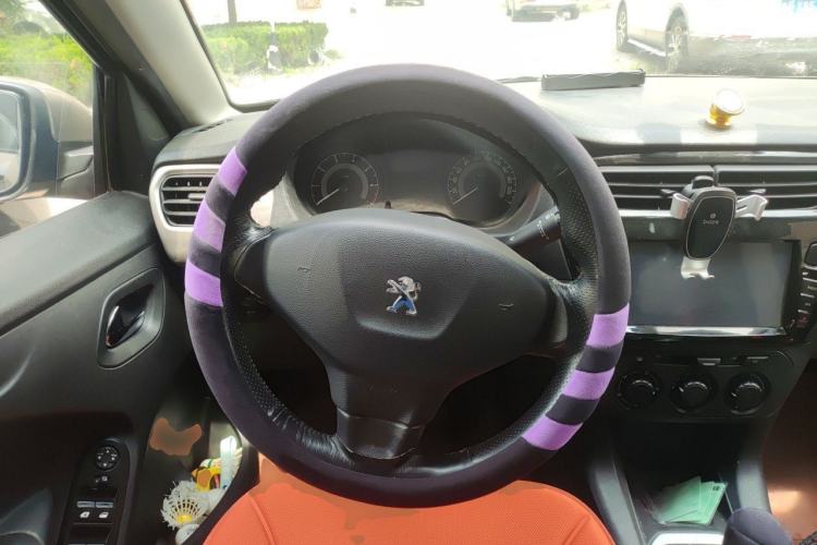 Used Peugeot 301 2014 1.6L Manual Comfort Edition Steering Wheel
