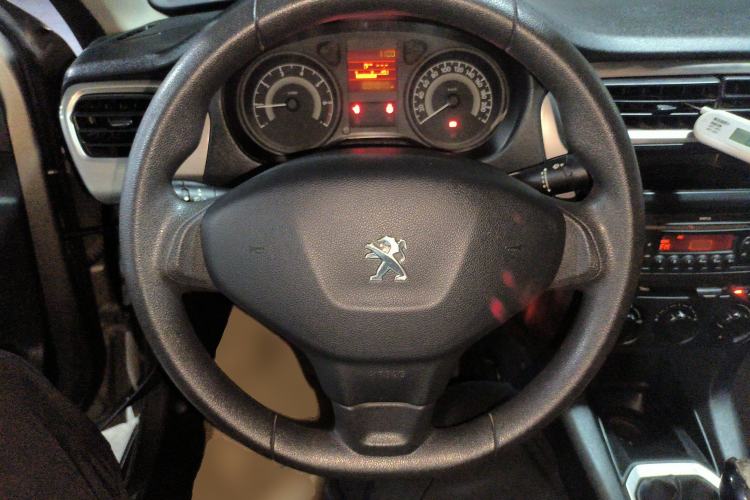 Used Peugeot 301 2014 1.6L Manual Comfort Edition Steering Wheel