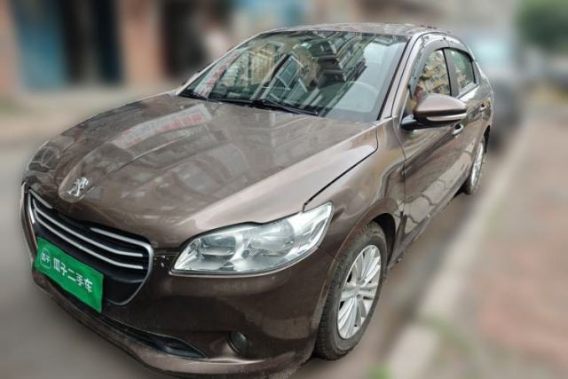 Ojetý Peugeot 301 2014 1.6L Automatic Comfort Edition