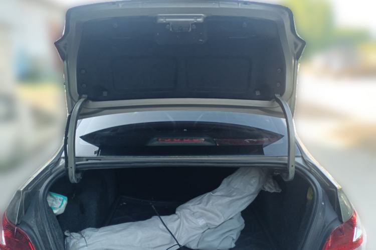 Used Peugeot 301 2014 1.6L Automatic Comfort Edition Trunk