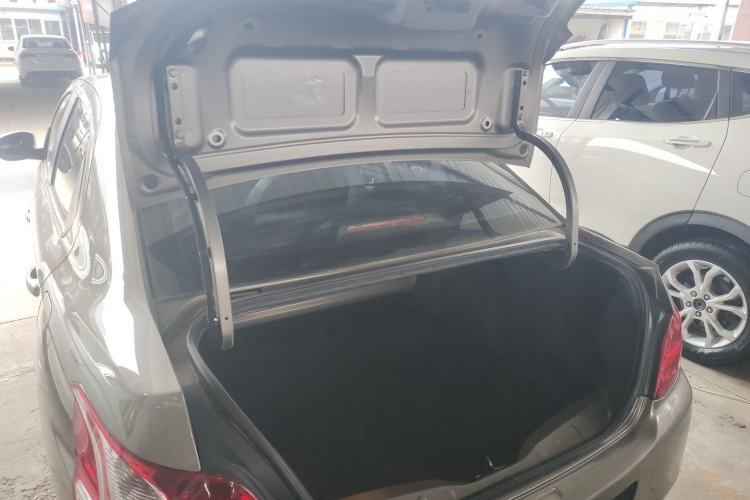 Used Peugeot 301 2014 1.6L Automatic Comfort Edition Trunk
