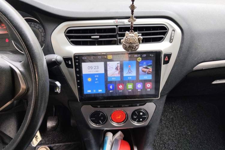 Used Peugeot 301 2014 1.6L Manual Luxury Edition Audio And AC Panel