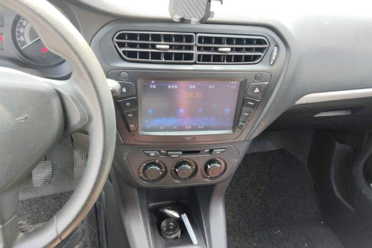 Used Peugeot 301 2014 1.6L Manual Comfort Edition Audio And AC Panel
