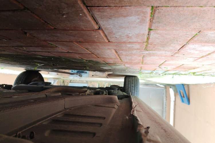 Used Peugeot 301 2014 1.6L Manual Luxury Edition Chassis Front Right