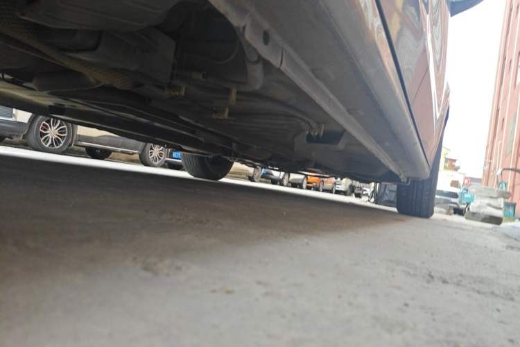 Used Peugeot 301 2014 1.6L Automatic Comfort Edition Chassis Rear Right
