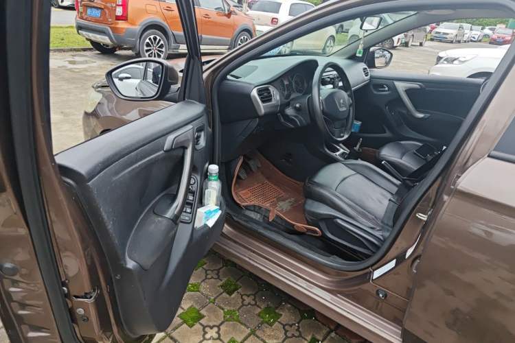 Used Peugeot 301 2014 1.6L Manual Luxury Edition Driver Seat
