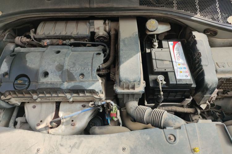 Used Peugeot 301 2014 1.6L Manual Comfort Edition Engine Bay