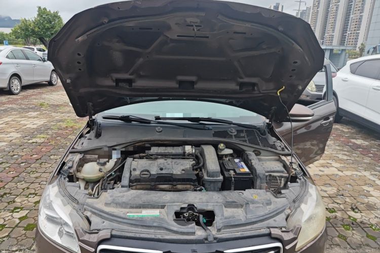 Used Peugeot 301 2014 1.6L Manual Luxury Edition Engine Bay